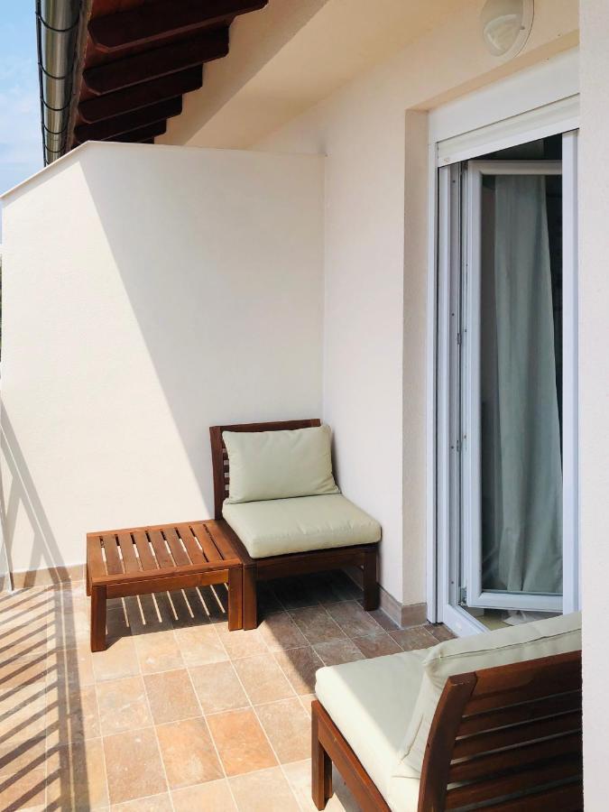 Apartman Meghan Novi Vinodolski Εξωτερικό φωτογραφία